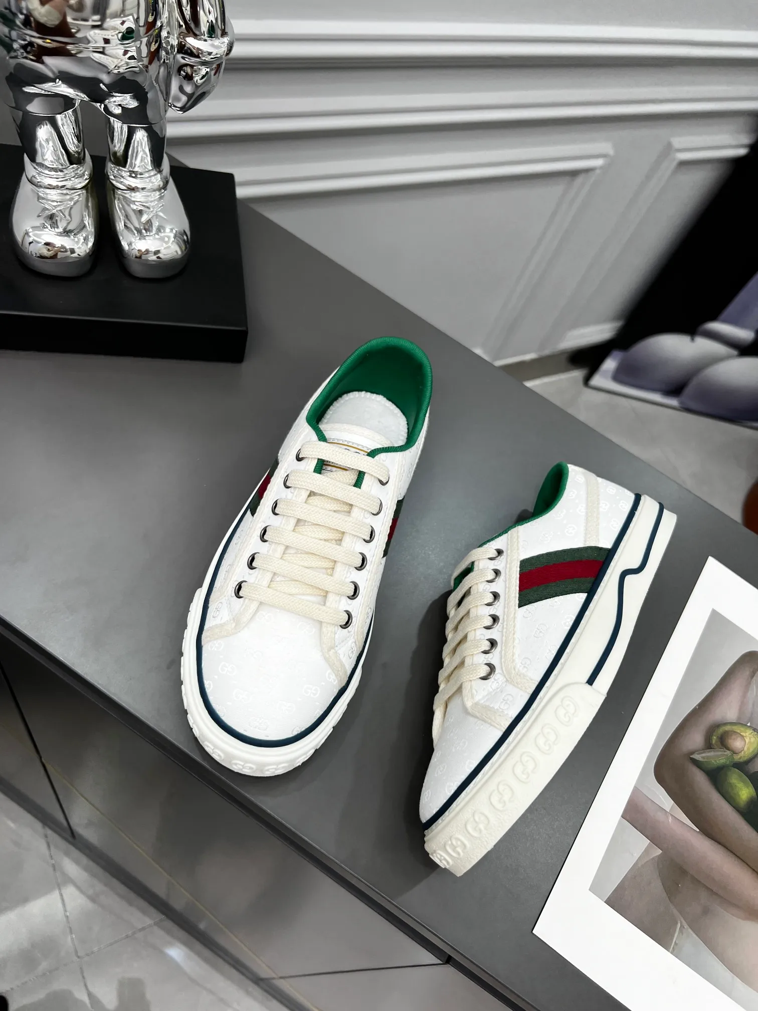 👟👟Ex-factory price 480👟👟 GUCCI new model 1977, classic LOGO material, 1:1 electric embroidery according to the original version, high version, complete package, low and highest version👟👟Ex-factory price U foam feet. T👟👟Ex-factory price U outsole, complete package! 35-44